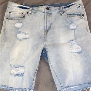 Men’s Aeropostale distressed jean shorts 34 waist